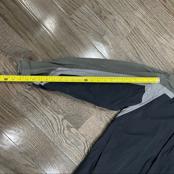 The North face mens hommes jacket in size large - Picture 3 of 8